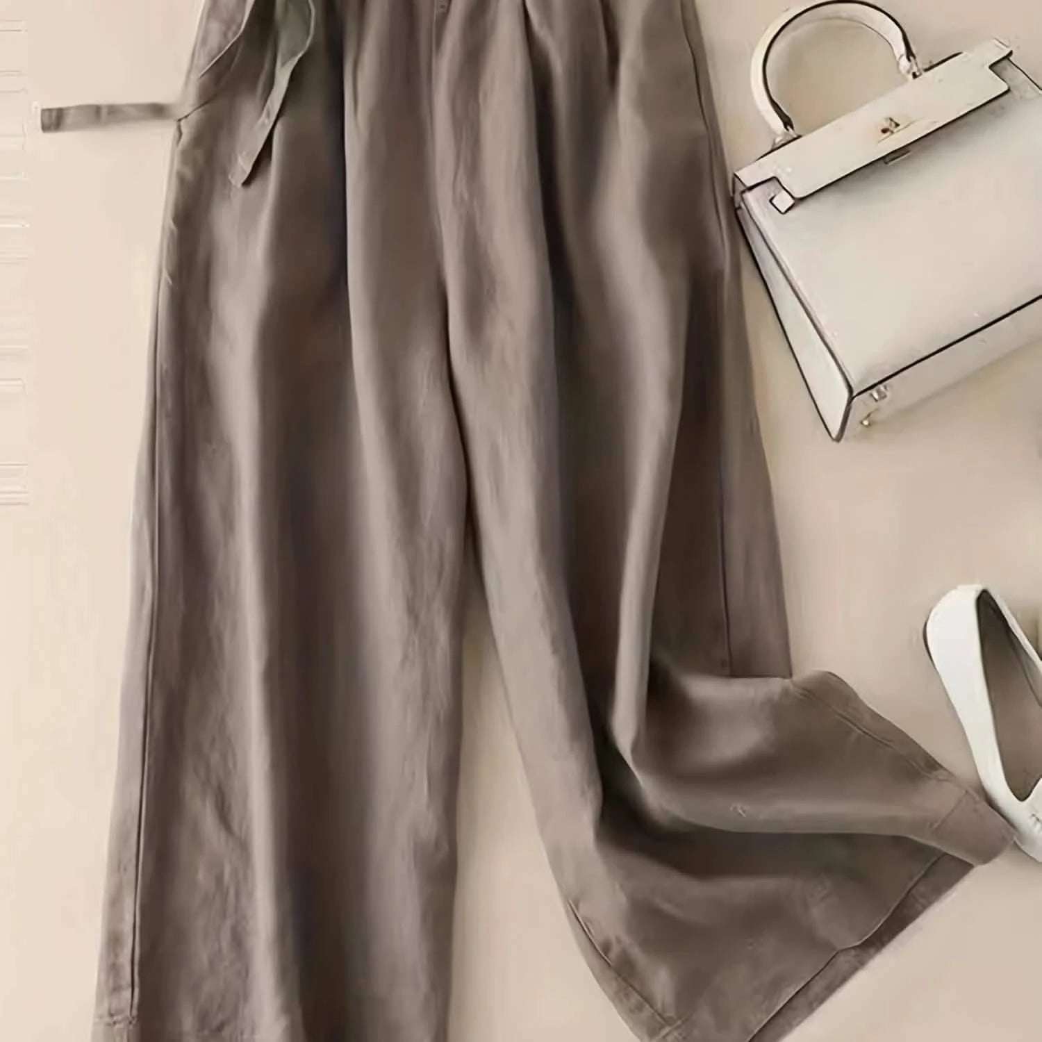 High-Waisted Wide-Leg Denim Jeans with Front Seams