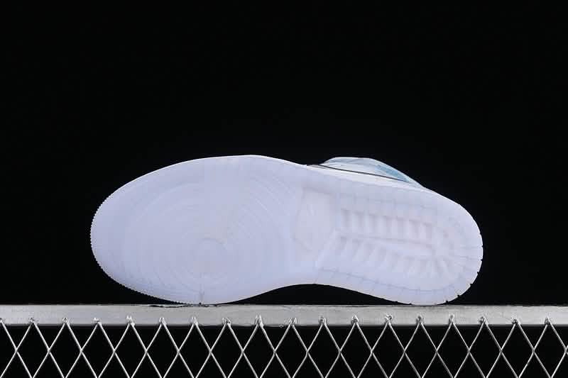 Nike Air Jordan 1 - Blue Moon