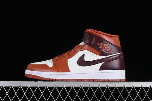 Nike Air Jordan 1 - Coffe