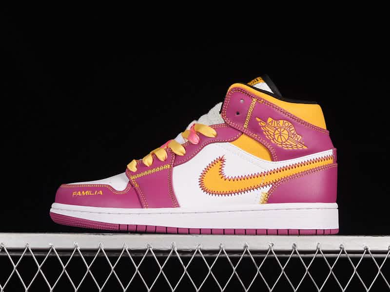 Nike Air Jordan 1 - Fuchsia