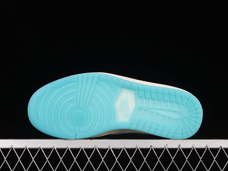 Nike Air Jordan 1 - Future Fusion