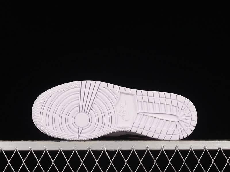 Nike Air Jordan 1 - Pink Charm