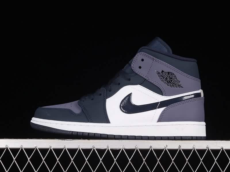 Nike Air Jordan 1 - PURPLE KNIGHT