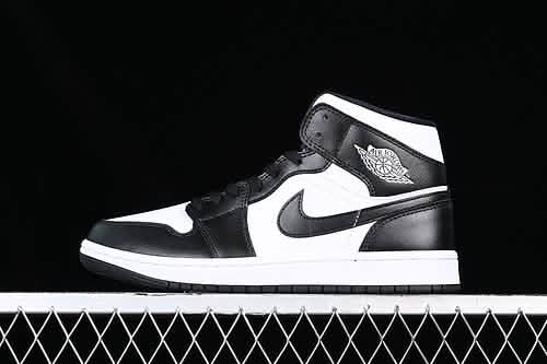 Nike Air Jordan 1 - Retro Black