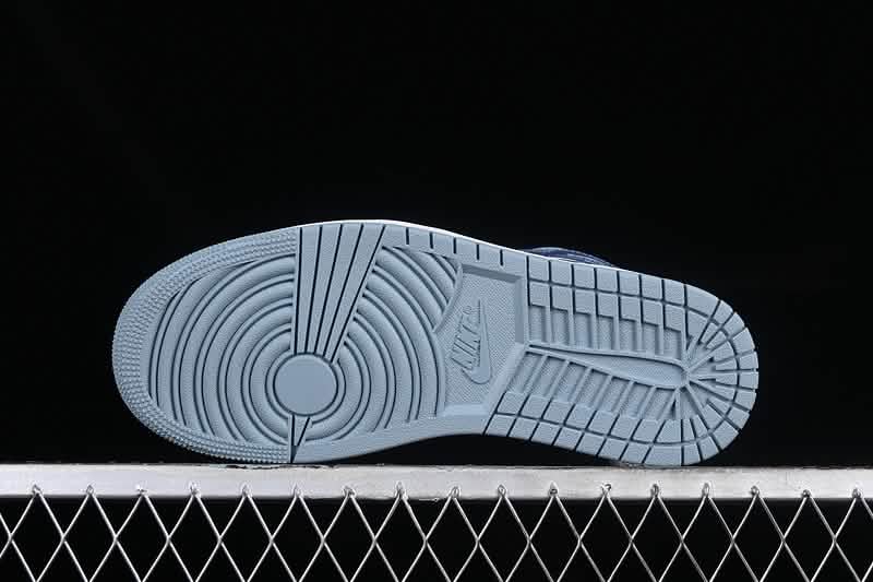 Nike Air Jordan 1 - Retro Blue