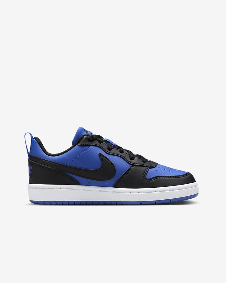 Low-Top Streetwear Sneakers - ArivaStreetwear