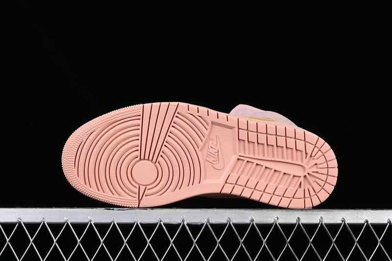 Nike Air Jordan 1 - Mjukrosa