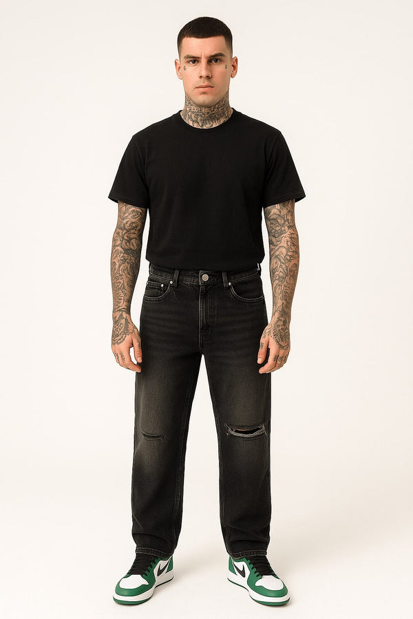 black distressed streetwear jeans