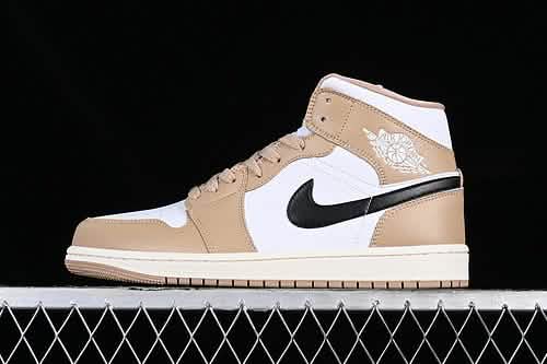 Nike Air Jordan 1 - Beige