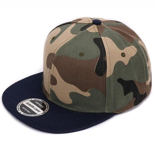 Camo flat-brimmed baseball cap from HATLANDER, made of durable polyester