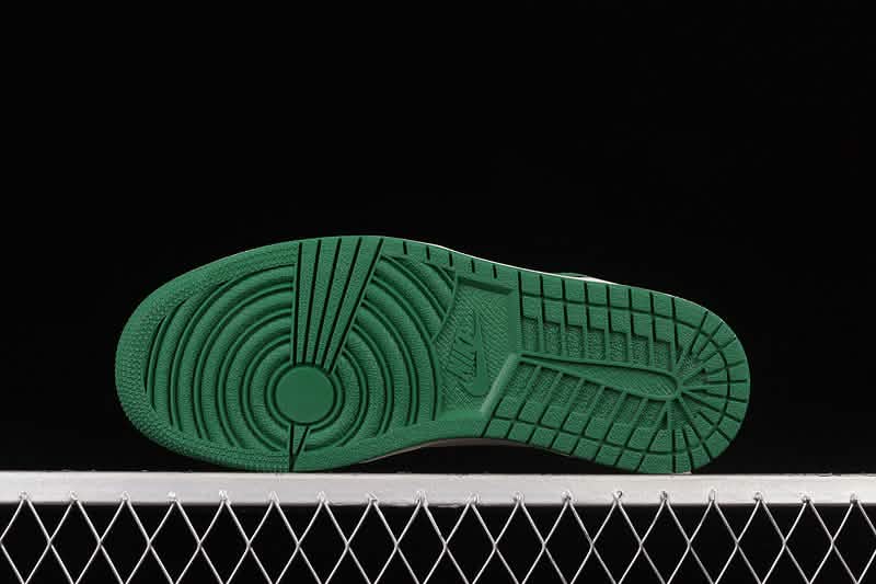 Nike Air 1 Jordan - Military Green