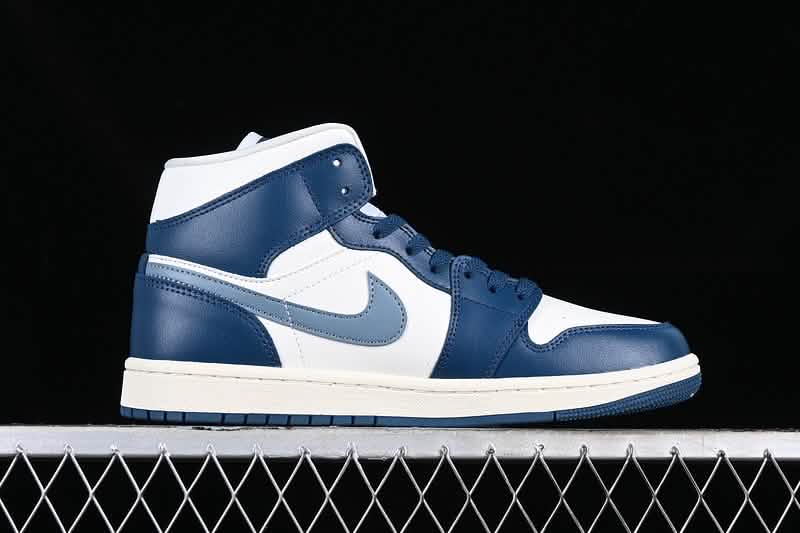 Nike Air Jordan 1 - DARK BLUE - Blue / 37