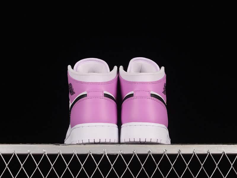 Nike Air Jordan 1 - Pink Charm