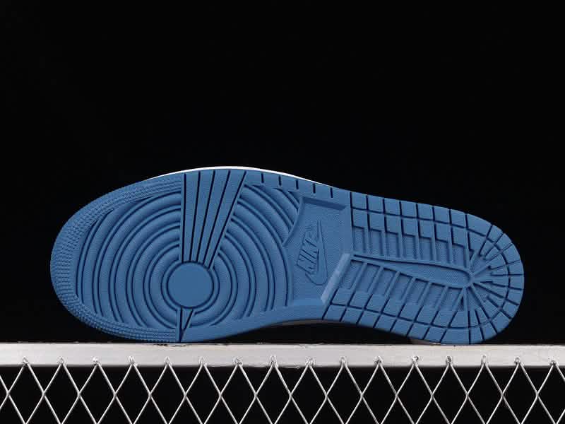 Nike Air Jordan 1 - Retro Gray