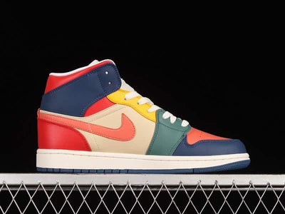 Nike Air Jordan 1 - Retro Varsity - Multicolor / 36