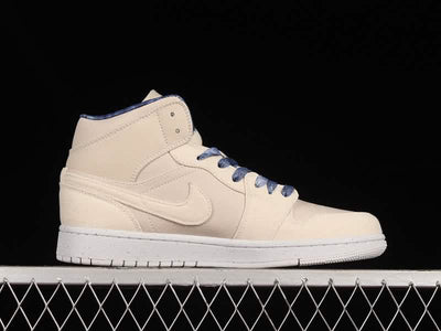 Nike Air Jordan 1 - Sandman - Beige / 36