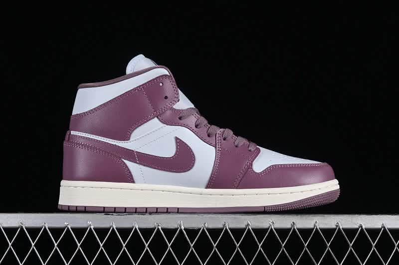 Nike Air Jordan 1 - Wine Red - Red / 36